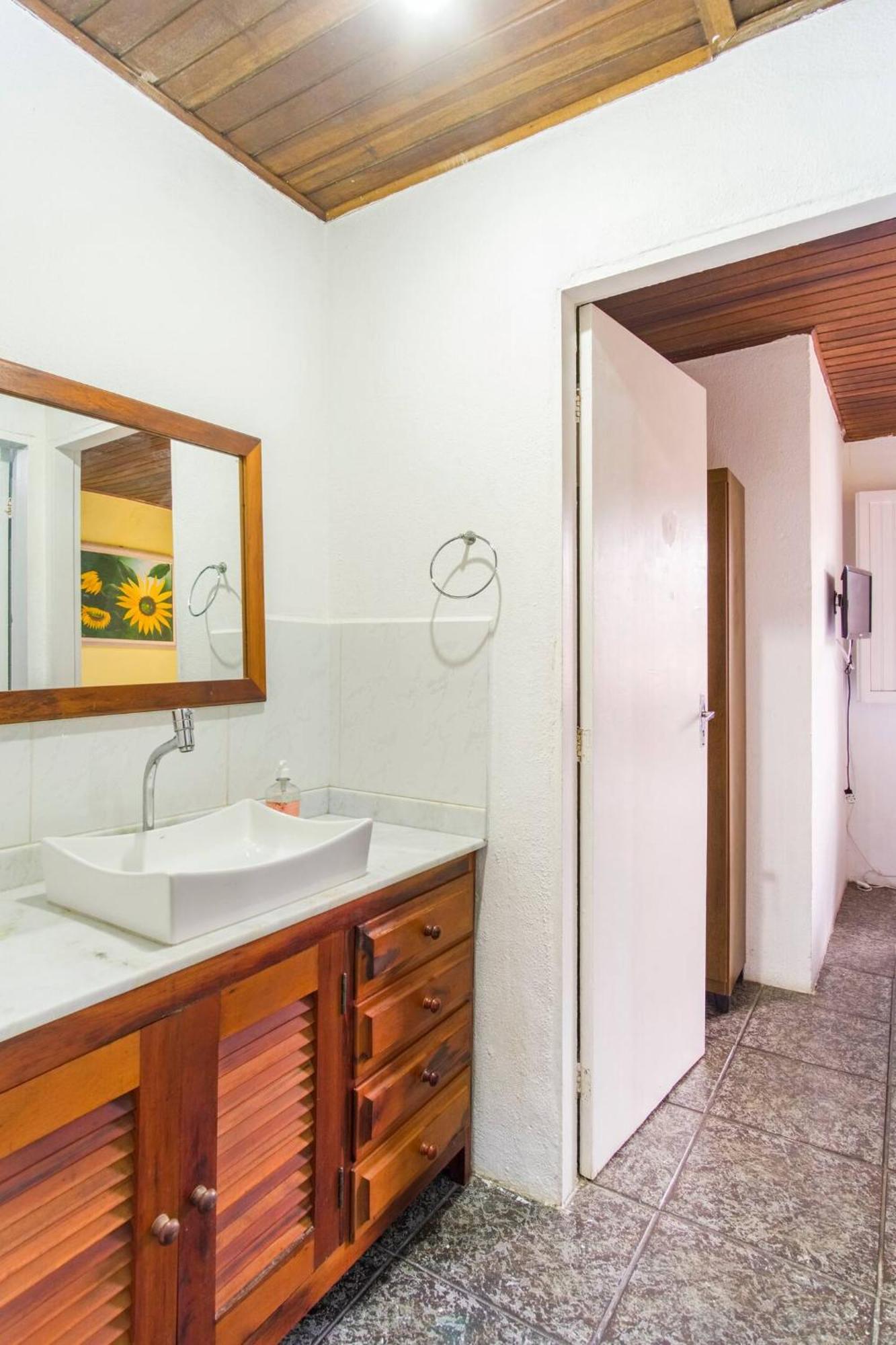 Casa Bromélia, a 15 minutos a pé do centro histórico! Araquari Exterior foto